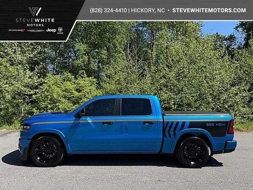 Hydro Blue Pearl 2026 RAM 1500 Big Horn/Lone Star