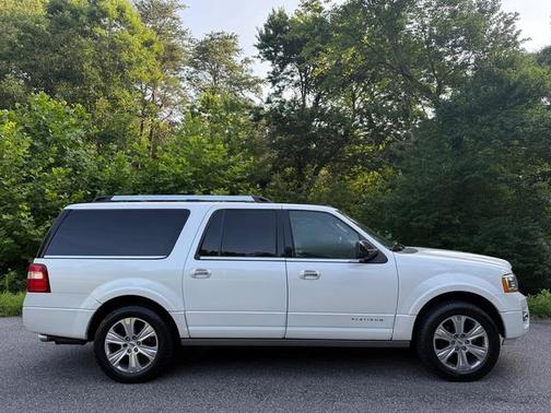 2017 Ford Expedition EL Platinum
