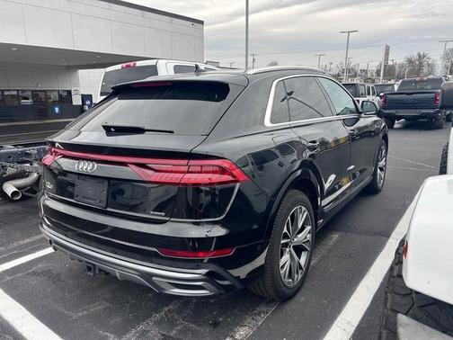 2023 Audi Q8 55 Prestige