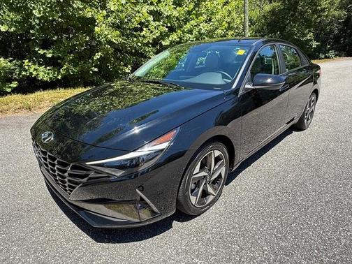 Onyx Black 2023 Hyundai ELANTRA HEV Limited