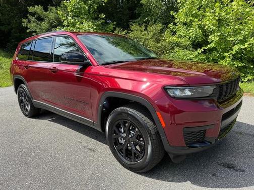 2025 Jeep Grand Cherokee L Laredo