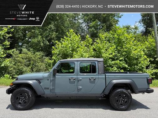 2025 Jeep Gladiator Sport