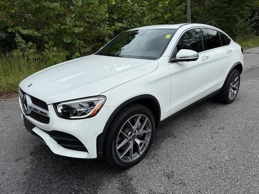 2022 Mercedes-Benz GLC 300 4MATIC Coupe