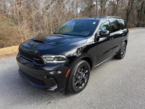 Black Clearcoat 2026 Dodge Durango GT HEMI V8