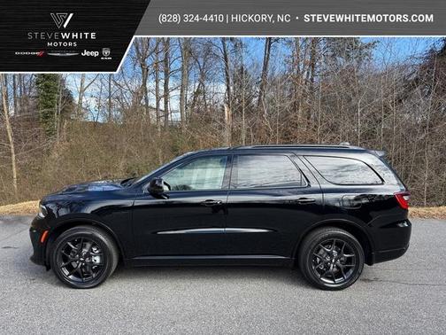Black Clearcoat 2026 Dodge Durango GT HEMI V8