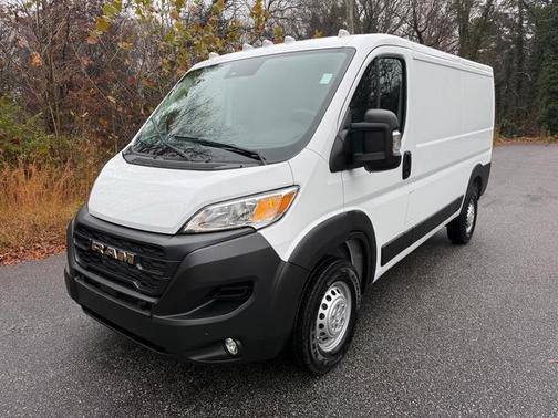 2026 RAM ProMaster 1500 Low Roof