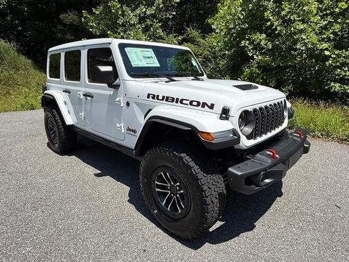 Bright White Clearcoat 2026 Jeep Wrangler Rubicon