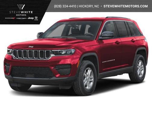 Bright White Clearcoat 2025 Jeep Grand Cherokee Laredo