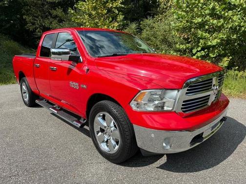 2017 RAM 1500 SLT