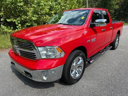 2017 RAM 1500 SLT