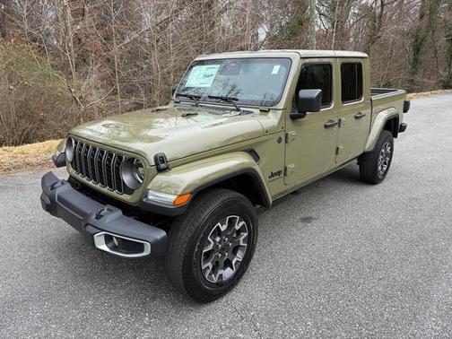 2026 Jeep Gladiator Sport