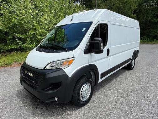 Bright White Clearcoat 2026 RAM ProMaster 2500 High Roof