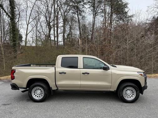 2024 Chevrolet Colorado WT