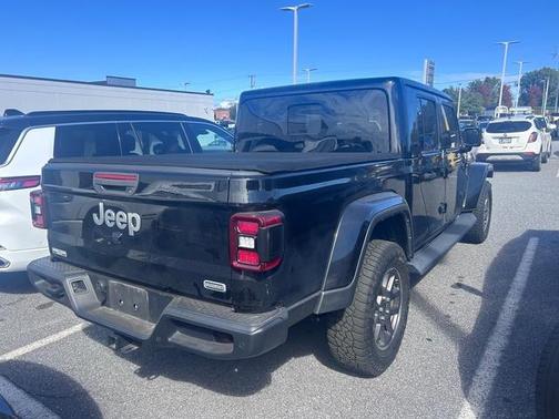 2021 Jeep Gladiator Overland