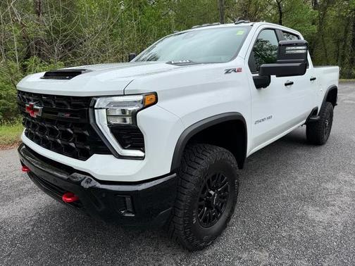 2025 Chevrolet Silverado 2500 ZR2
