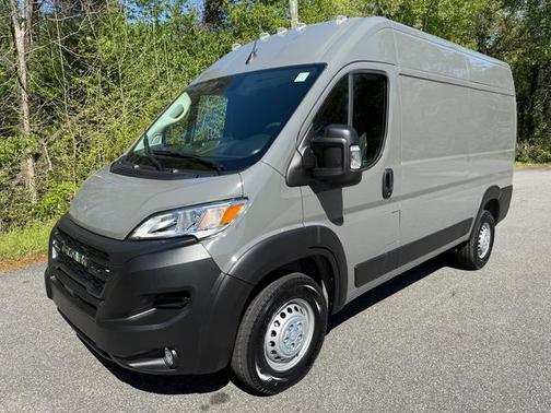2025 RAM ProMaster 2500 High Roof