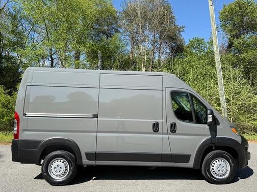 2025 RAM ProMaster 2500 High Roof