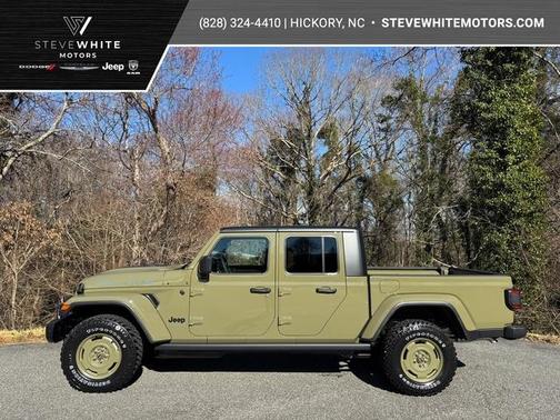 2026 Jeep Gladiator Sport