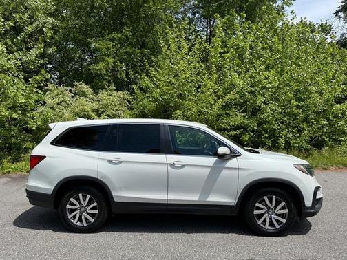 White 2020 Honda Pilot EX-L w/Navigation/RES