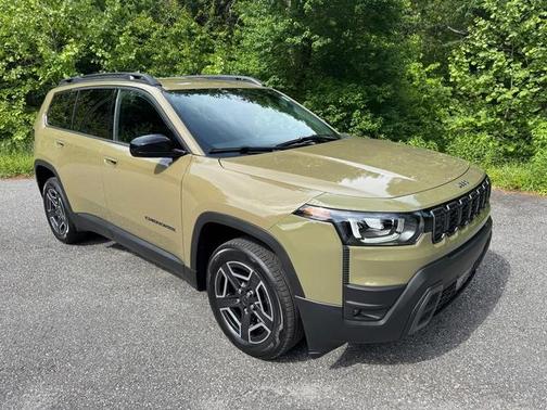 41 2026 Jeep Cherokee LAREDO/LIMITED