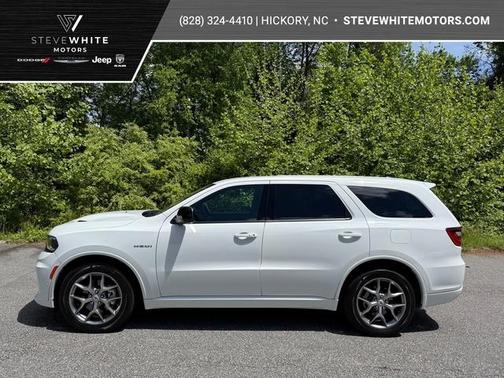 White Knuckle 2026 Dodge Durango GT HEMI V8