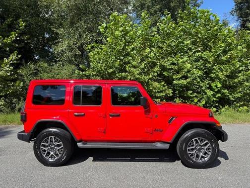 2025 Jeep Wrangler Sahara