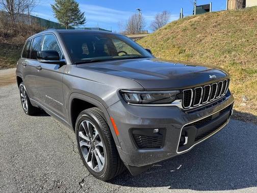 2025 Jeep Grand Cherokee Overland