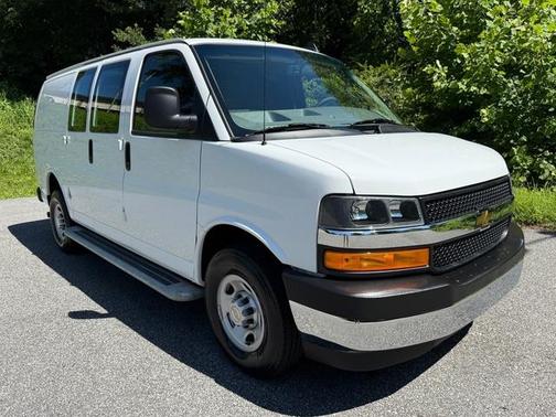 2024 Chevrolet Express 2500 Work Van