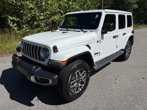 2025 Jeep Wrangler Sahara