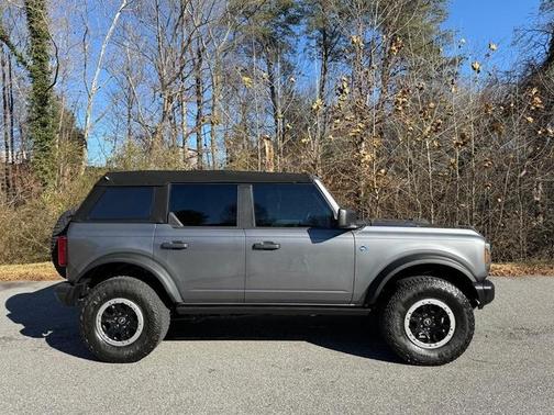 2022 Ford Bronco Black Diamond Advanced