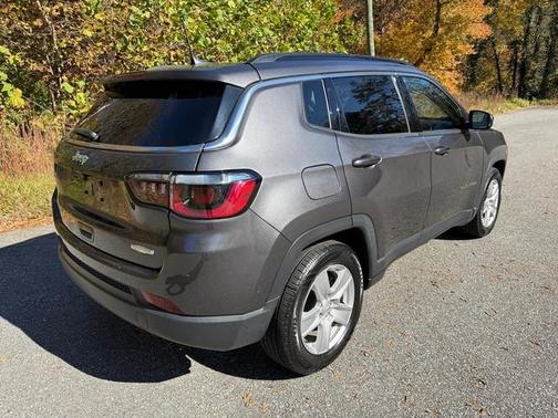 2022 Jeep Compass Latitude