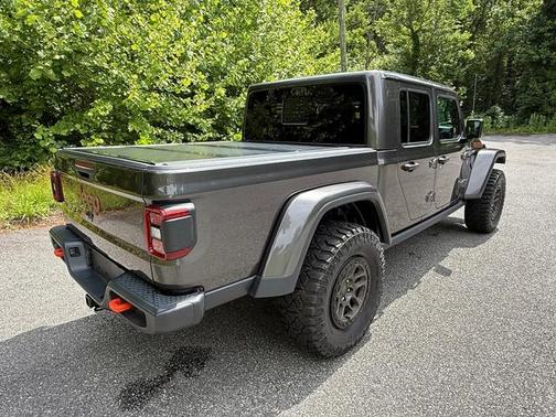 Granite Crystal Clearcoat Metallic 2023 Jeep Gladiator Mojave