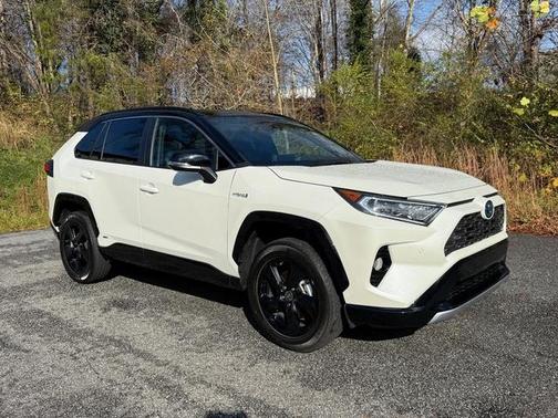 2021 Toyota RAV4 Hybrid XSE