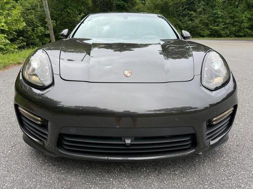 2015 Porsche Panamera GTS