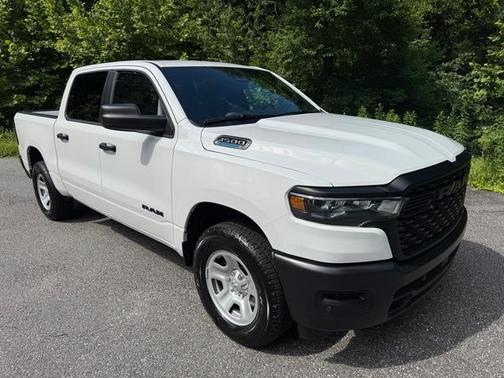 Bright White Clearcoat 2026 RAM 1500 Tradesman