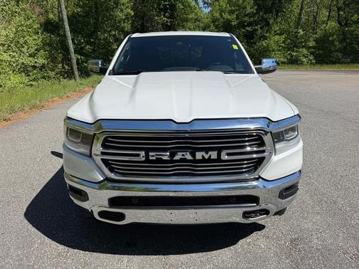 Ivory Tri Coat Pearl 2023 RAM 1500 Laramie