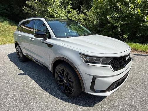 Wolf Gray 2022 Kia Sorento SX