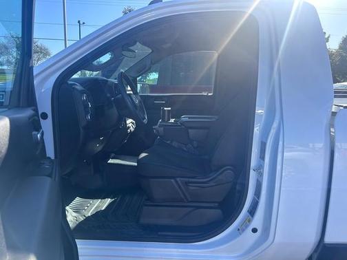 2024 GMC Sierra 2500 Pro