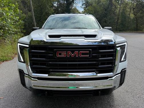 2024 GMC Sierra 2500 Pro