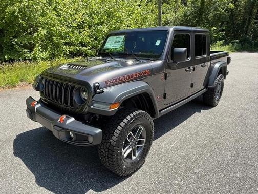 Granite Crystal Clearcoat Metallic 2026 Jeep Gladiator Mojave