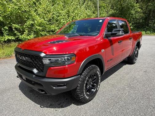 Molten Red Pearlcoat 2026 RAM 1500 Rebel