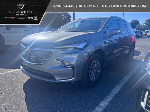 2024 Buick Enclave Essence