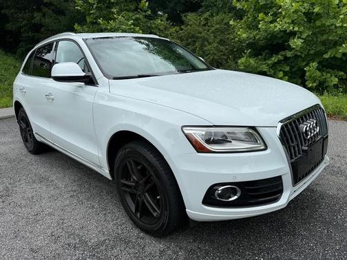 2017 Audi Q5 2.0T Premium Plus