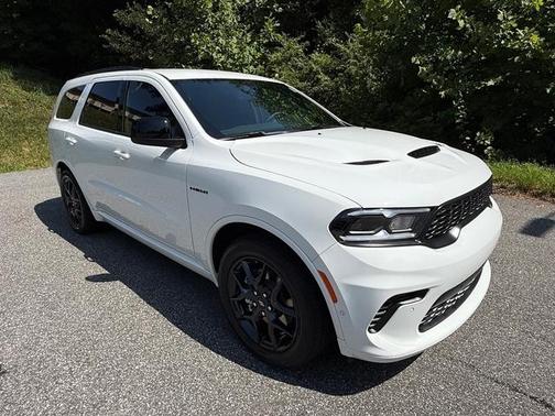 White Knuckle 2026 Dodge Durango GT HEMI V8