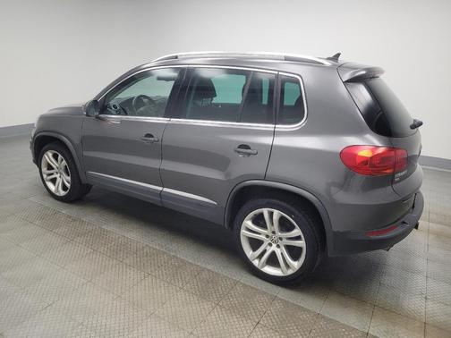 Gray 2016 Volkswagen Tiguan 2.0T SE 4MOTION