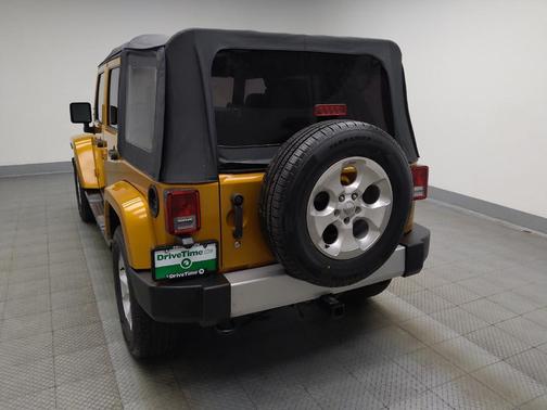 Black Clearcoat 2014 Jeep Wrangler Unlimited Sahara