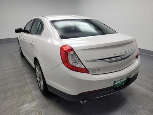 2015 Lincoln MKS Base