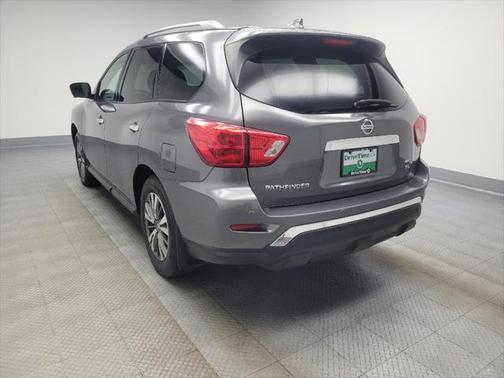 2019 Nissan Pathfinder SL