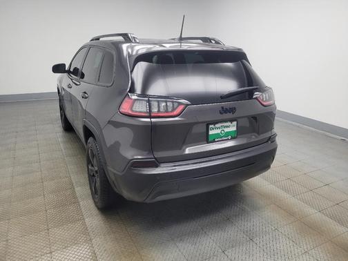 Granite Crystal Metallic Clearcoat 2021 Jeep Cherokee Altitude