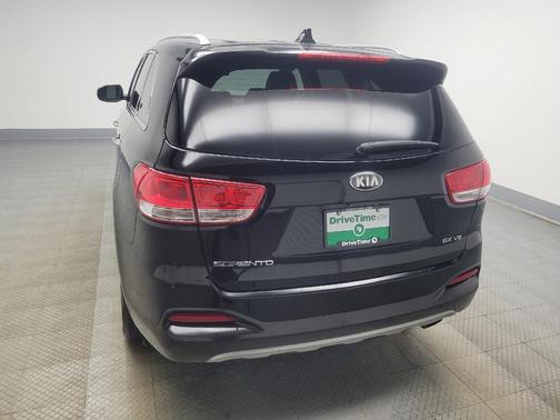 2016 Kia Sorento EX
